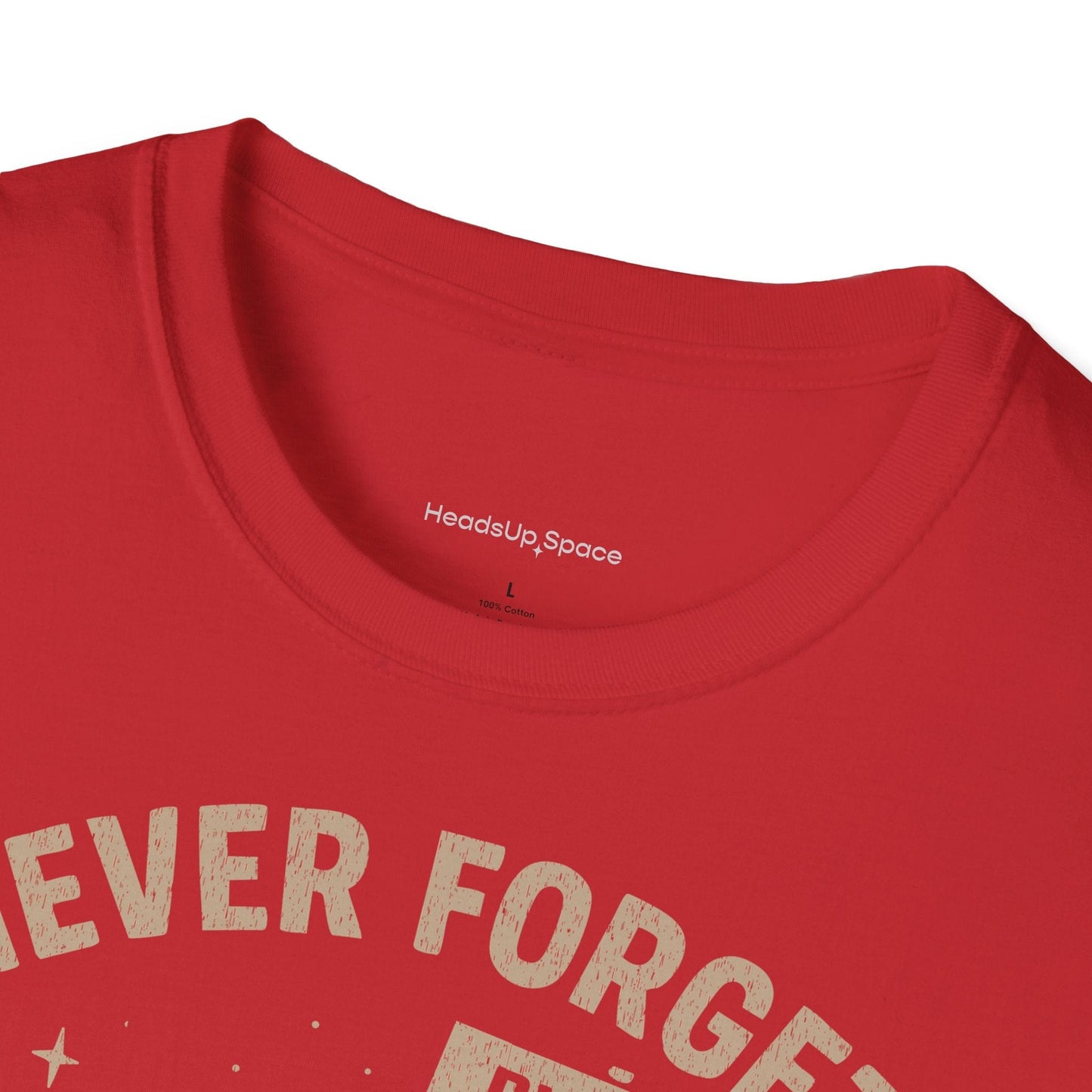 Never Forget Pluto – Dwarf Planet Tribute Tee DE