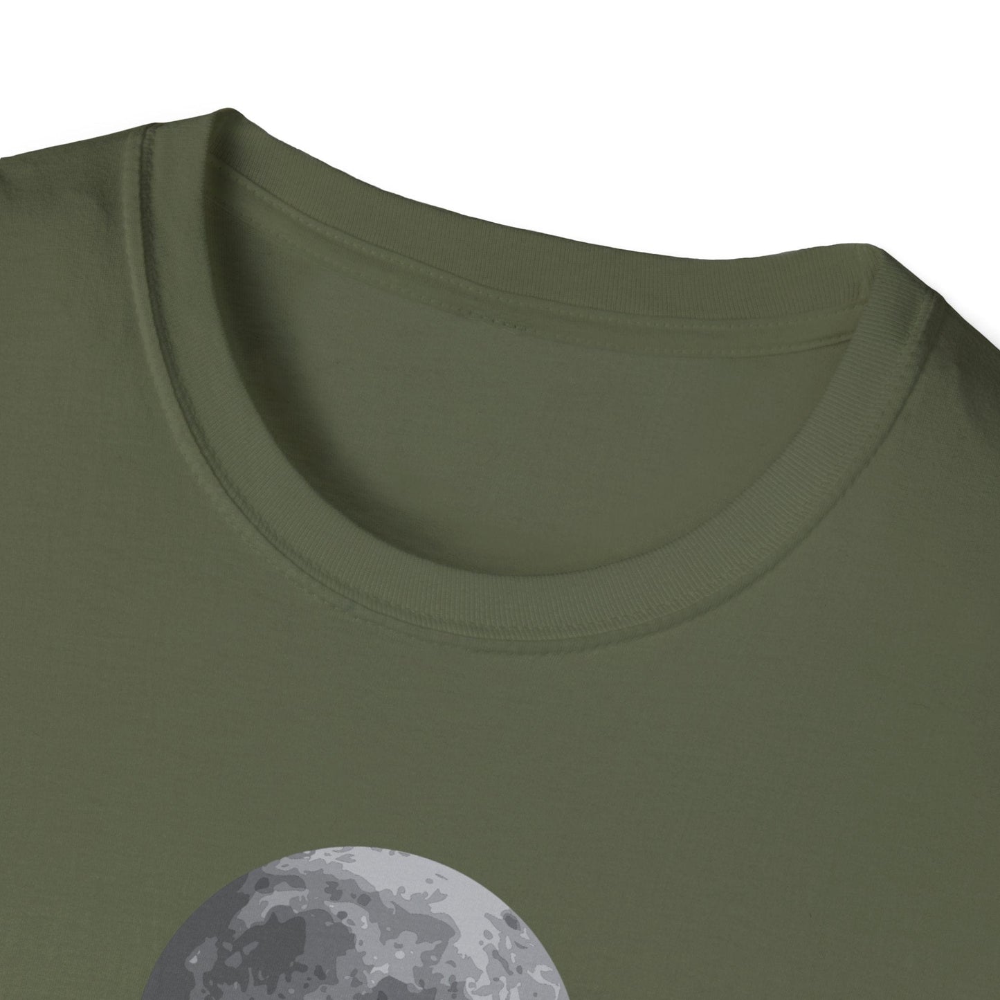 Moon Worship Raccoon T-Shirt – Funny Spiritual Animal Tee for Nature & Space Lovers