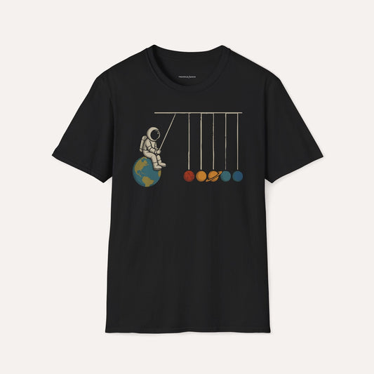 Newton's Space Cradle – Astronaut Planet Swing Tee