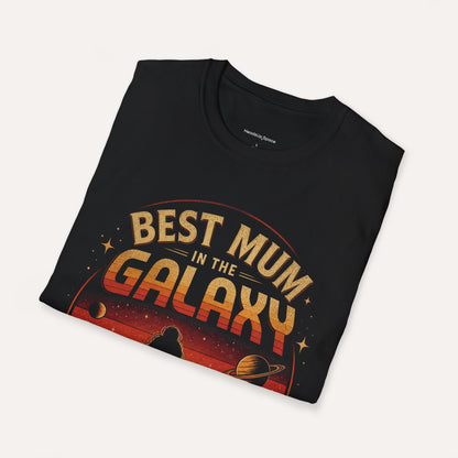 Best Mom in the Galaxy T-Shirt – Retro Sunset Space Design, Mother’s Day Gift