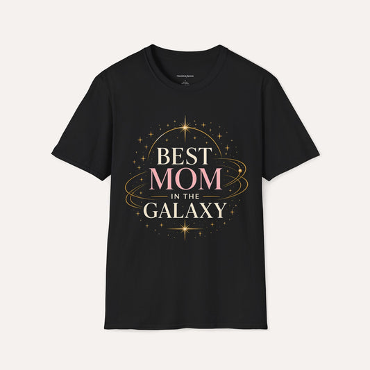 Best Mom in the Galaxy T-Shirt – Elegant Space Design, Minimal Cosmic Gift for Mom